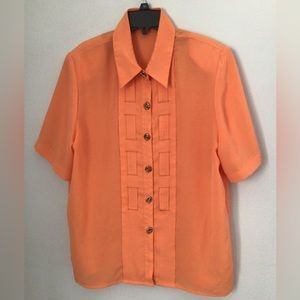 Kathy Che Woman’s Orange Short Sleeve Blouse. Size 14.